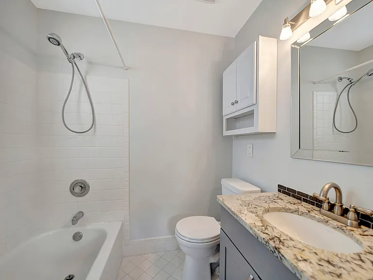 1012 E Jeffery St — Photo 33