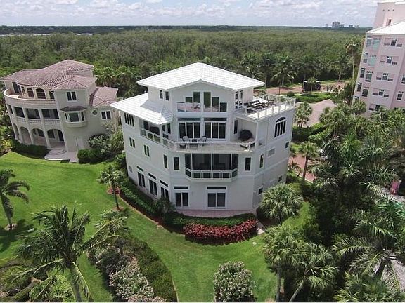 4th image of 101 Saint Lucia Ln