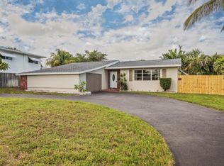 419 SW 7th Ave, Boynton Beach, FL 33435