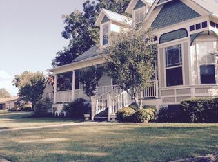 1015 W Spring St, Weatherford, TX 76086