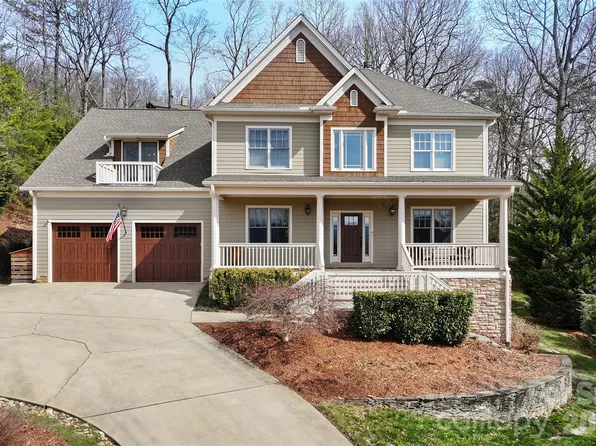 22 Rosebay Ln, Asheville, NC 28803