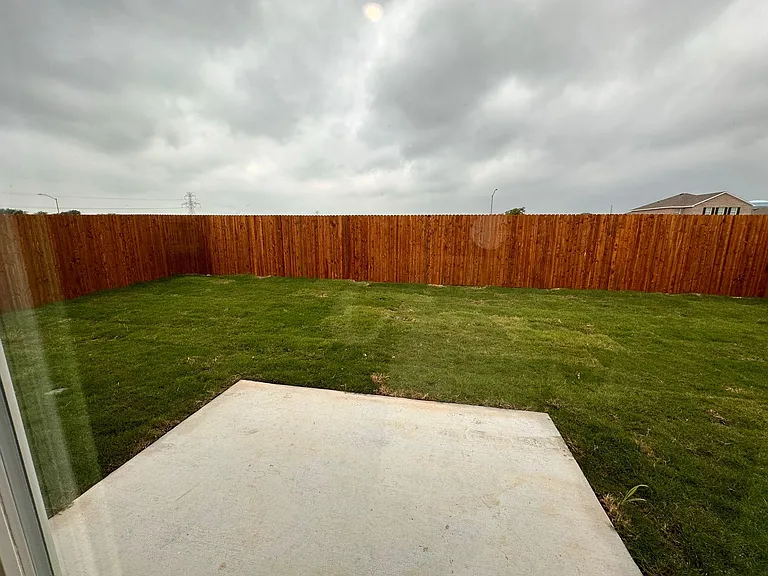 10316 Rosegreen Ln — Photo 13