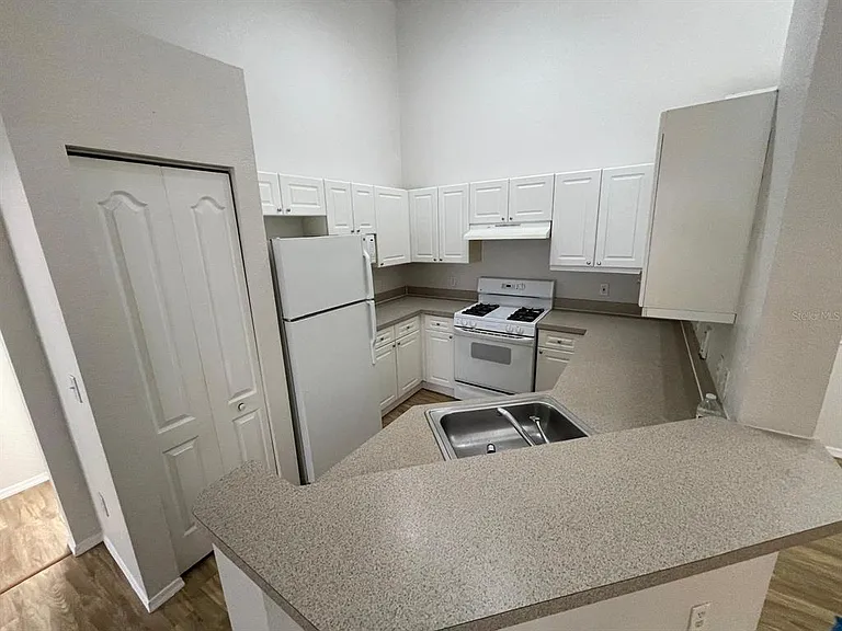 3313 S Kirkman Rd #220 — Photo 8