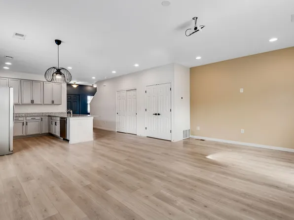 14700 E 104th Ave, Commerce City, CO