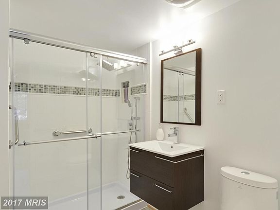 5th image of 8221 Lilly Stone Dr