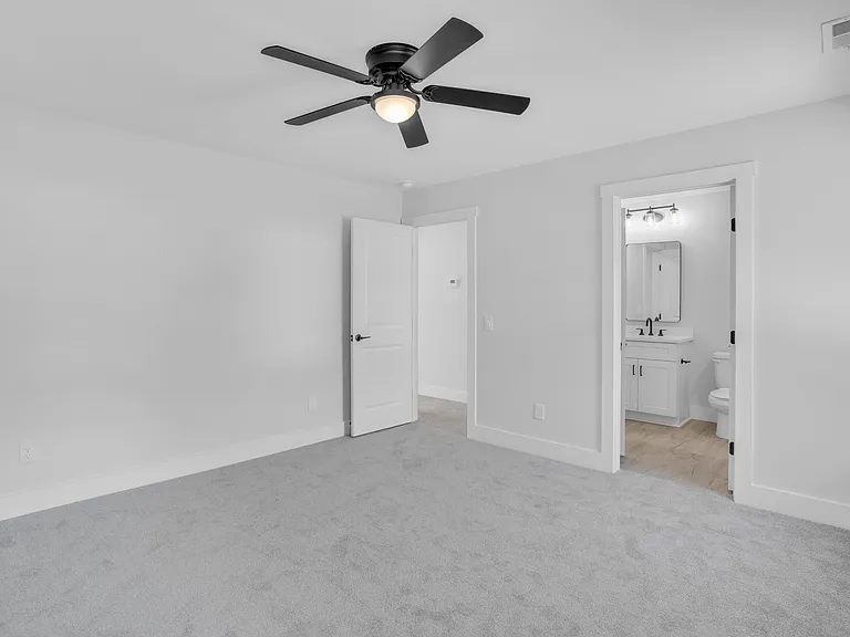 523 S Cedar Ave #523 — Photo 6