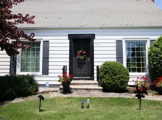2-13 Morlot Ave, Fair Lawn, NJ 07410