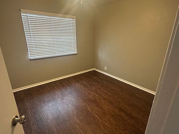 5th image of 6810 Basilwood Dr