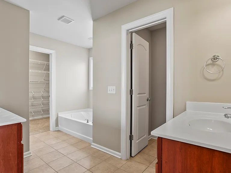 5 Cross Gate Ct — Photo 27