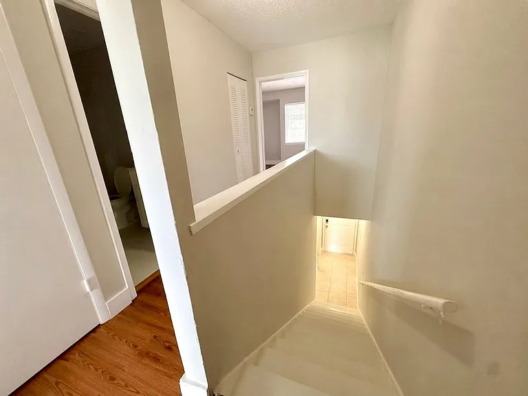 4115 S Semoran Blvd #10 — Photo 6