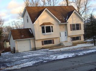 266 Pocono Blvd, Bushkill, PA 18324