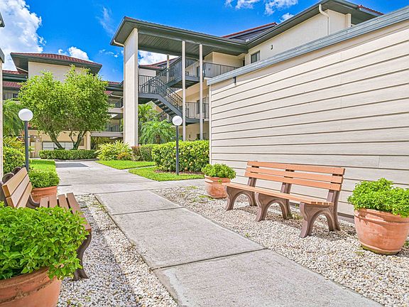 2nd image of 13011 Cross Creek Blvd #1268