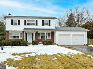 21 Fabrow Dr, Titusville, NJ 08560