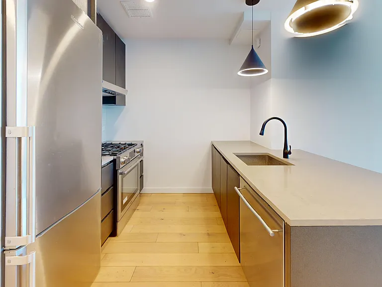 14474 Northern Blvd #8S — Photo 6