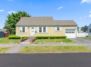51 Moffett Rd, Lynn, MA 01905
