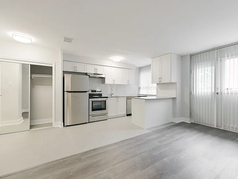 60 Gloucester St #101 — Photo 9