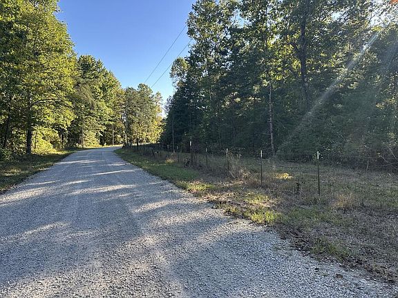 2nd image of 297 Sandy Short Cut Rd