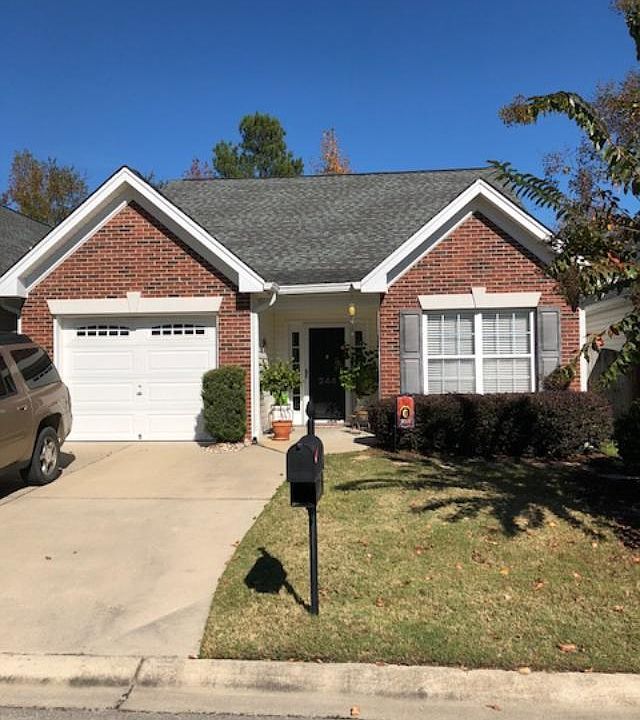 2nd image of 244 Chesterton Dr