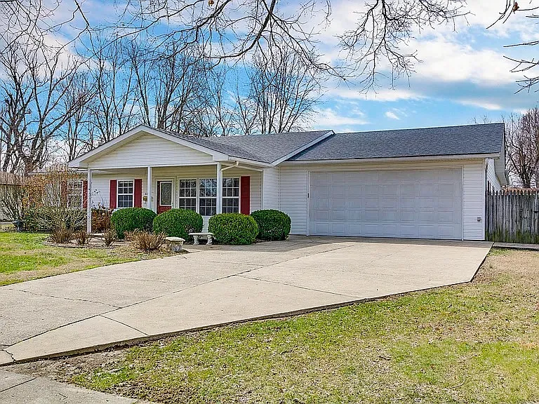6004 Count Turf Dr — Photo 8