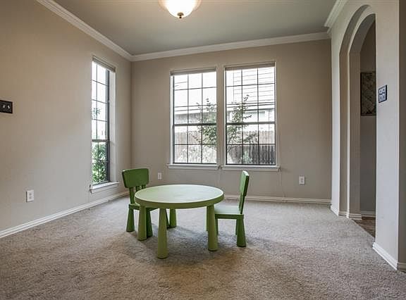 5th image of 7808 Hinkley Oak Dr