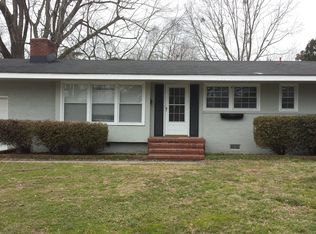 523 Lucas Creek Rd, Newport News, VA 23602