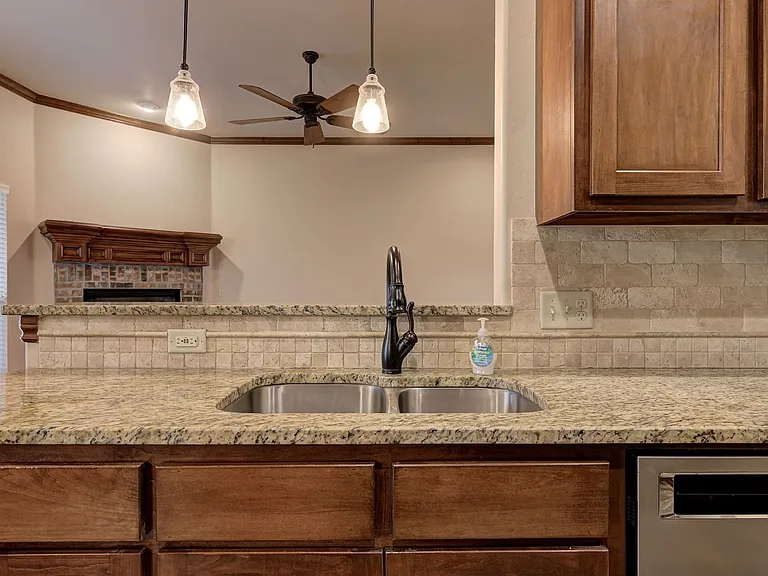 18520 Haslemere Ln — Photo 19