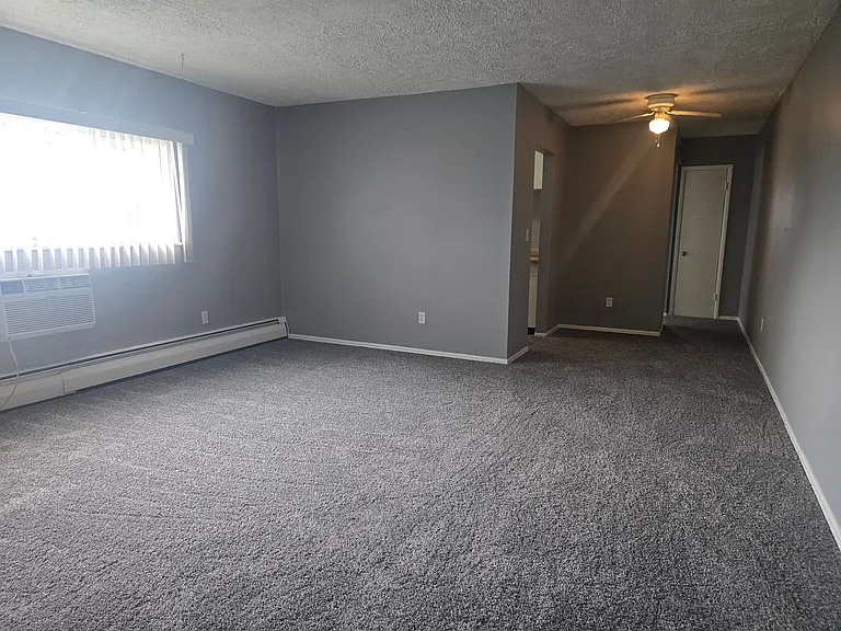 904 Mohawk Trl — Photo 3