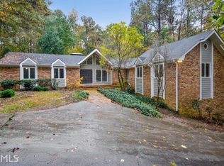 453 Club View Dr, Lawrenceville, GA 30043