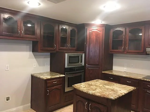 909 Shenandoah Dr — Photo 9