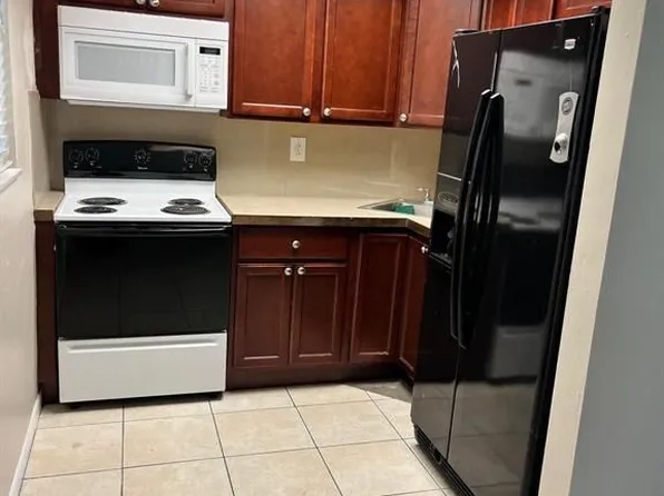 1851 SW 25th St APT 1-3, Fort Lauderdale, FL 33315