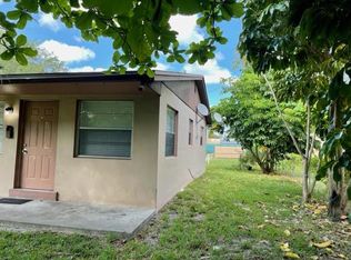 6020 SW 32nd St #4, Hollywood, FL 33023