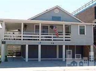 16 Seagull St, Wrightsville Beach, NC 28480