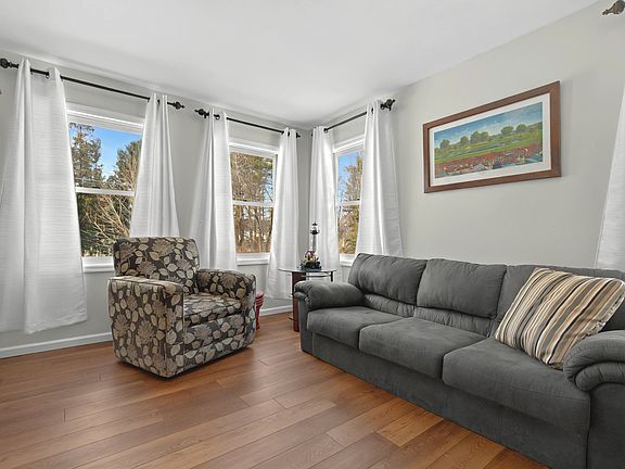 5th image of 179 Northern Pines Rd