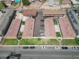 1980 Cottonwood Cir, El Centro, CA 92243