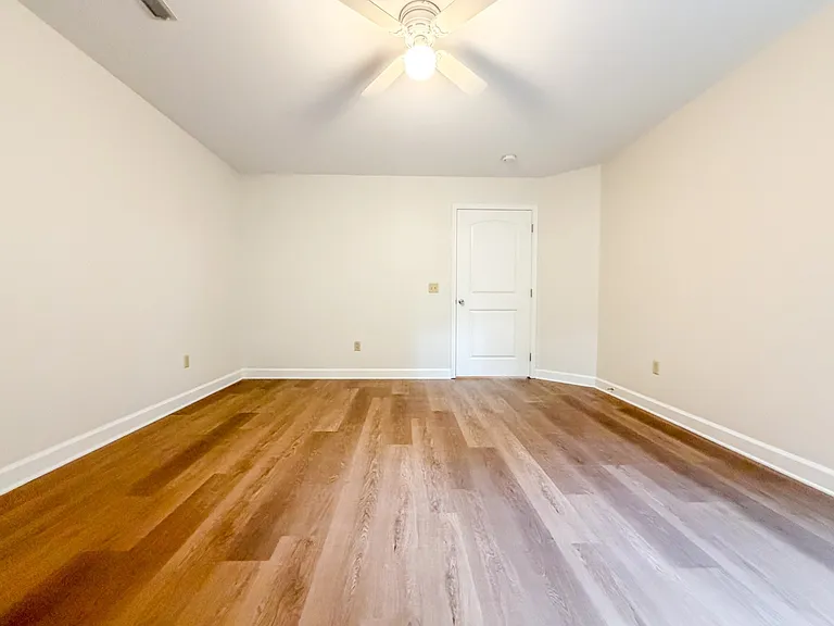1077 Claylick Rd — Photo 31