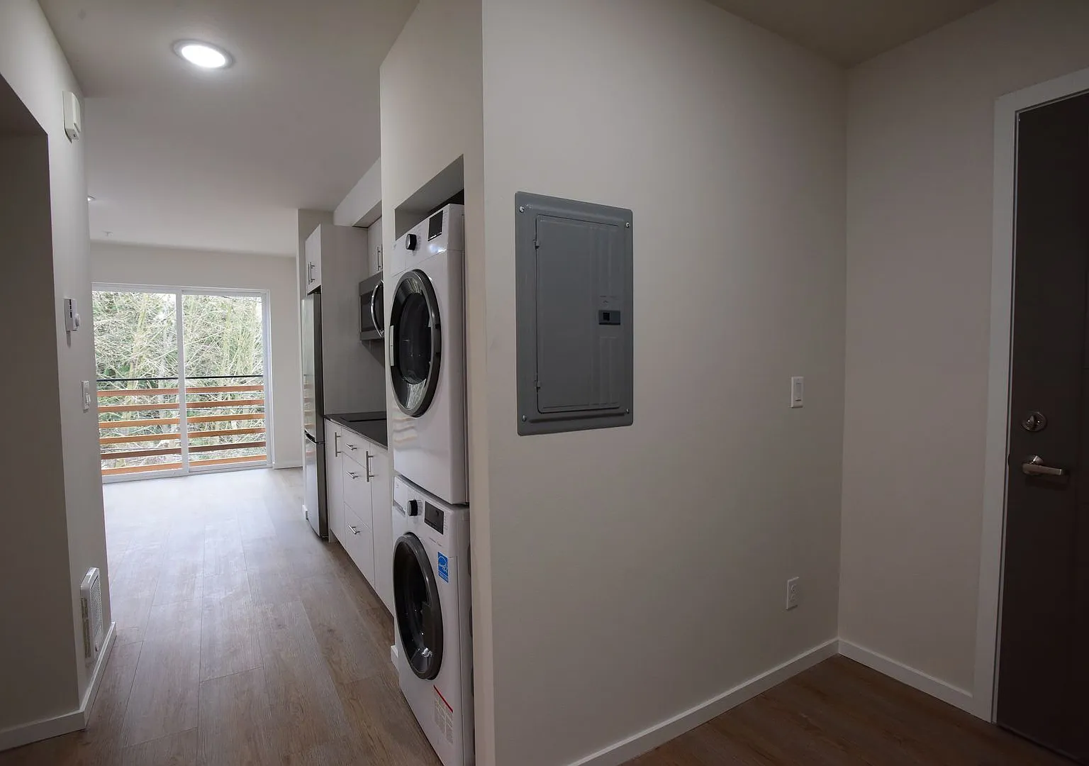 Upper Greenlake/Oaktree Area — Photo 2