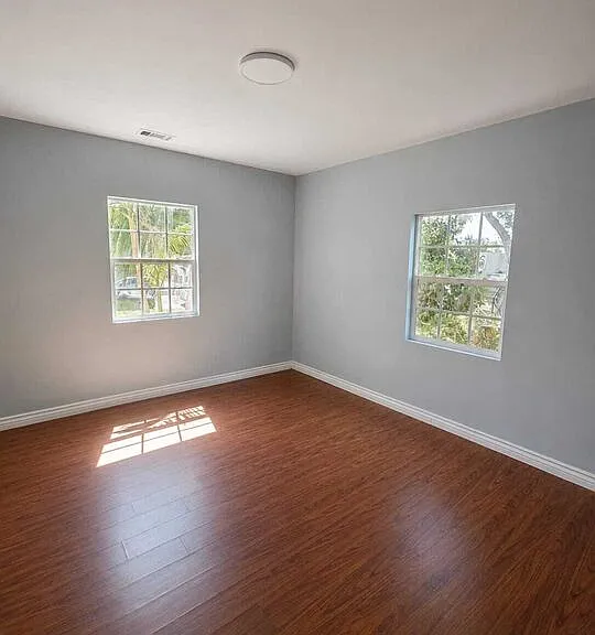 1447 S Bedford St — Photo 11