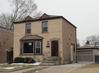 2931 W 97th St, Evergreen Park, IL