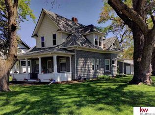 8303 N 29th St, Omaha, NE 68112