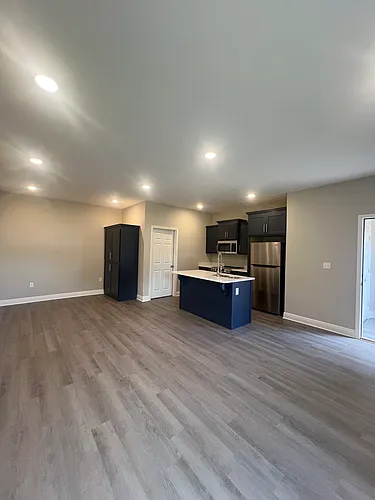 705 Krebs Ave #F Photo 1