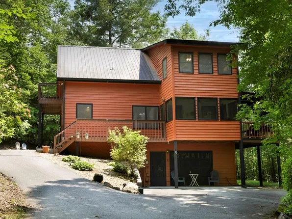 32 Laurel Way, Blairsville, GA 30512