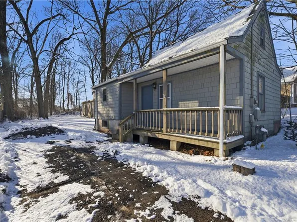 51 Pequot Ave, Cumberland, RI 02864