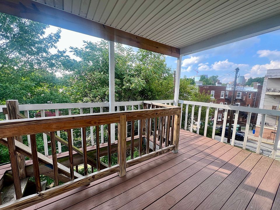 1st image of 31 Welsford St Floor 2