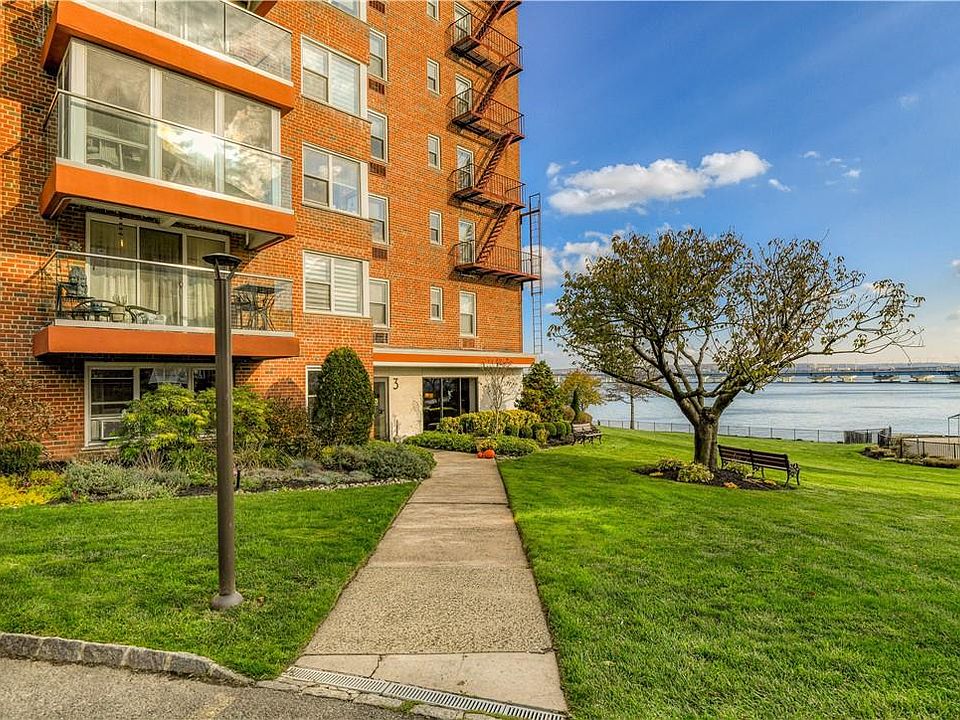 1st image of 3 Salisbury Point #4C