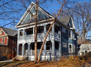 1651 Laurel Ave, Saint Paul, MN 55104