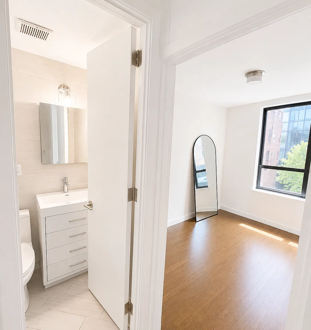 248 Tenth Avenue — Photo 3