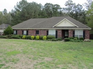 171 Latigo Loop, Sumrall, MS 39482