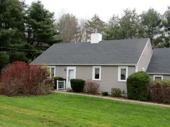 20 Colonial Way #3, Auburn, ME 04210
