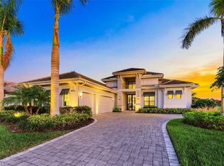 9605 Via Lago Way, Fort Myers, FL 33912