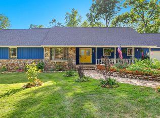 5038 County Road 8940, West Plains, MO 65775